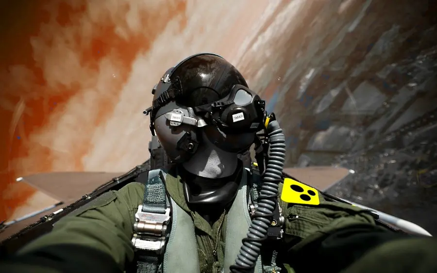 Cover image for Mit Vollgas im Blindflug