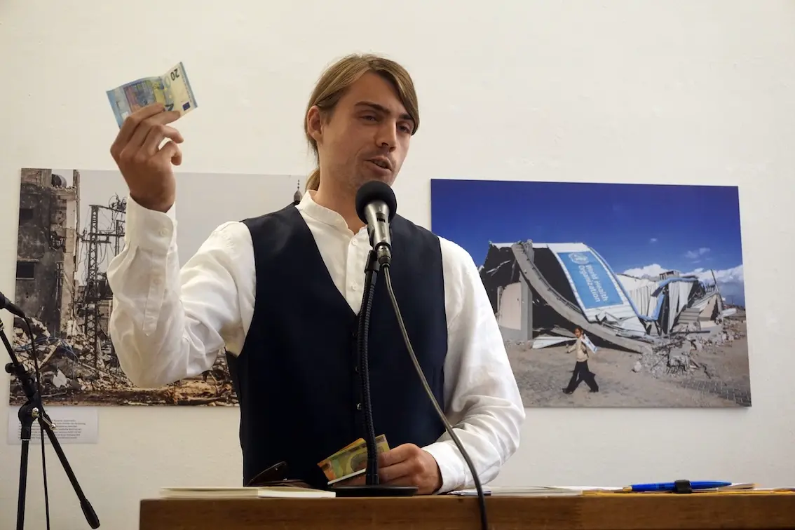 Cover image for Das Bargeld und wir