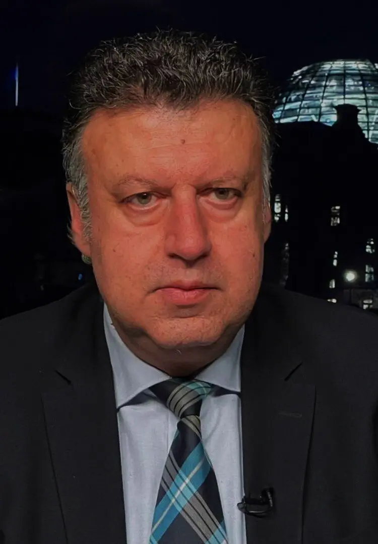 Cover image for Aktham Suliman: Wenn der Iran gebrochen wird, hat Israel die ganze Region unter Kontrolle - radio-berliner-morgenroete.de