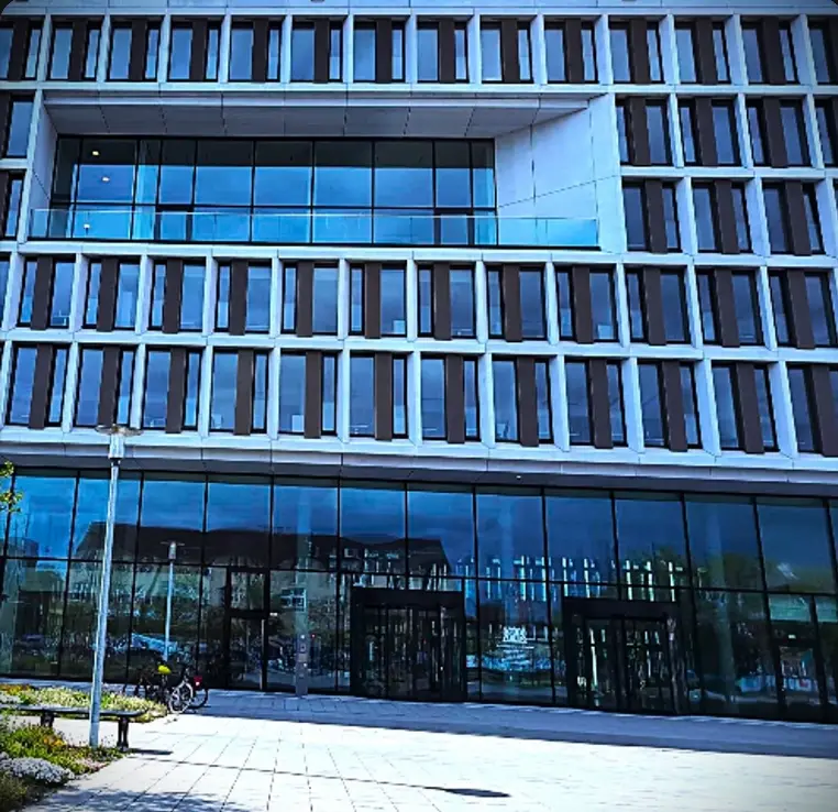 Der bayerische Justiz-Tempel