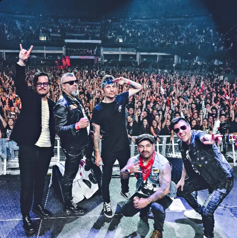 Cover image for 'Kunst muss politisch sein' - die Band Doctor Krápula 