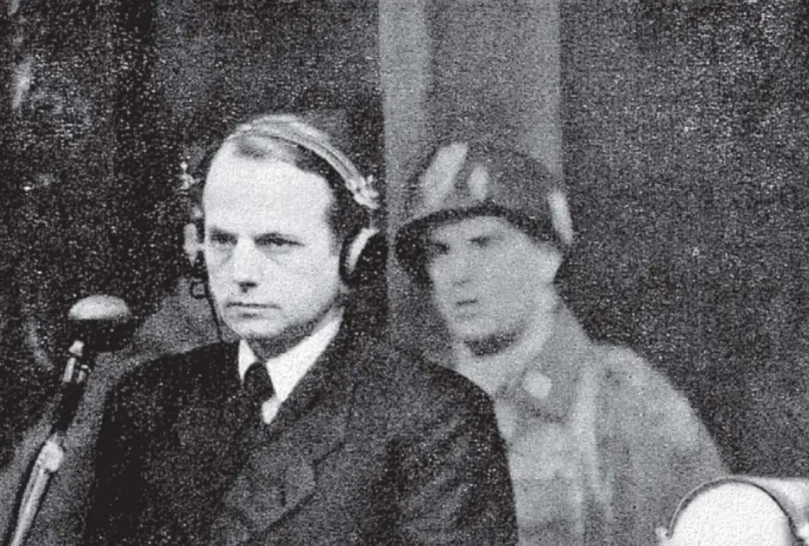 Cover image for Geschichtsbewusstsein: Was Deutschland von Russland lernen könnte