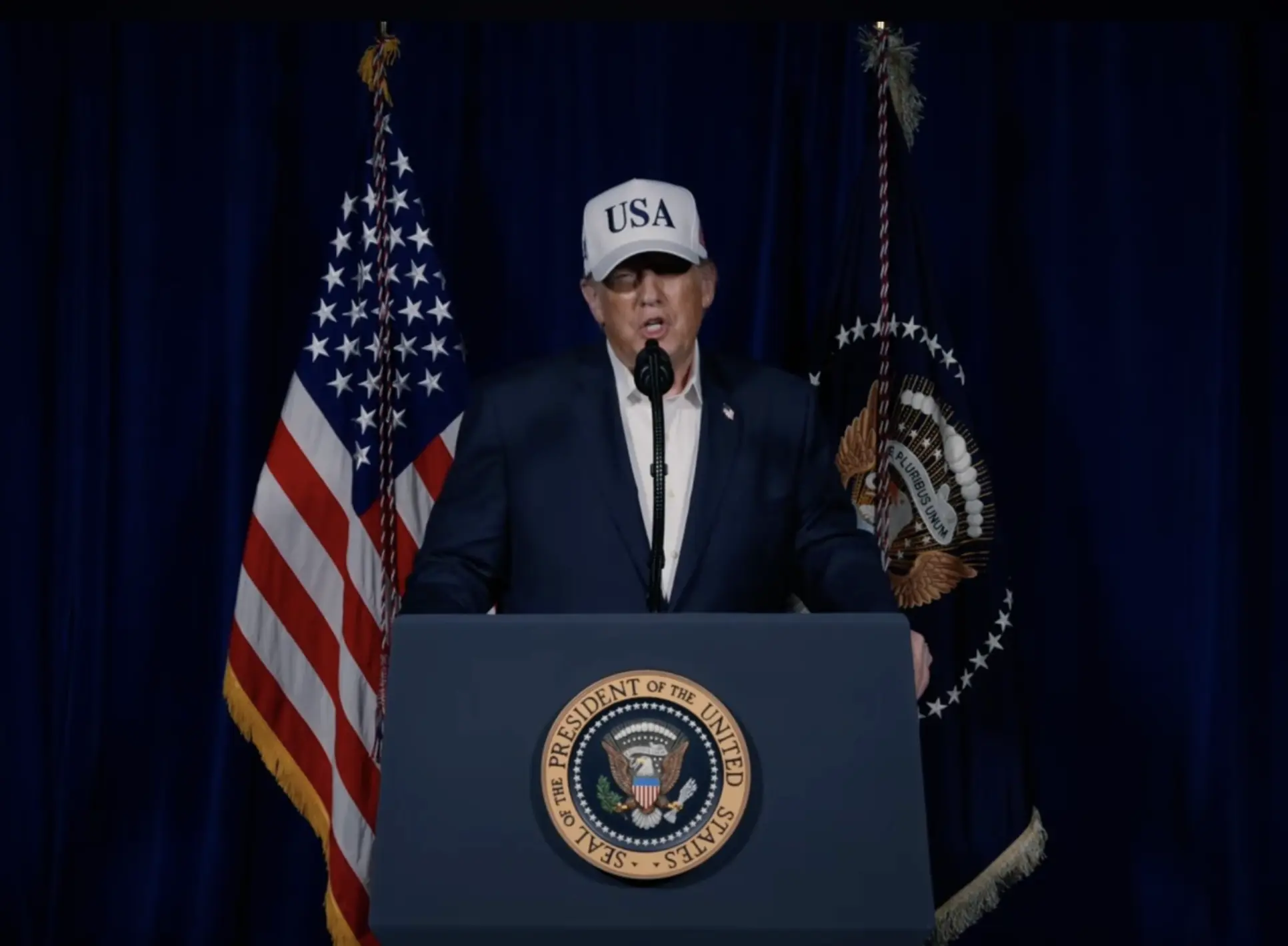 Cover image for Scheiß auf alle, die diesen Krieg möglich gemacht haben