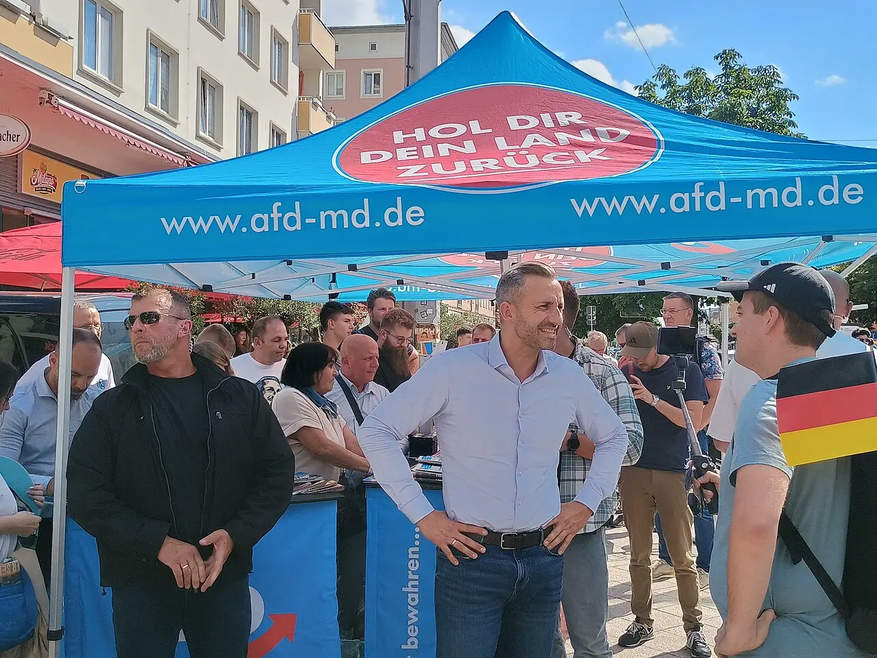 Der Tag in drei Sätzen